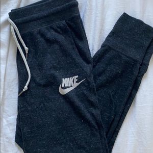 Nike Capri sweatpants